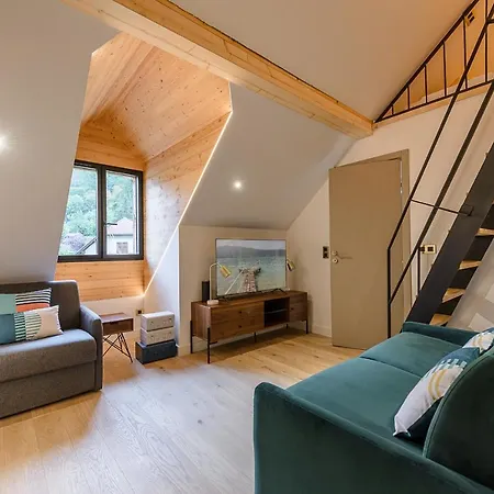 Le Merveilleux: Luxurious Lakeside By Lla Selections